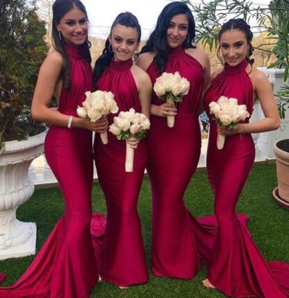 Купить 2020 Sexy Bridesmaid Dresses For Weddings Country Garden Style Sheath Halter Neck Open Back Pleats Long Wedding Guest Evening Prom Gowns