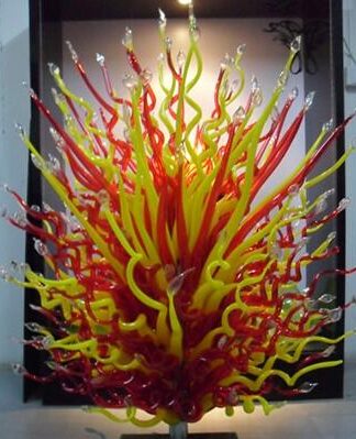 Купить Hand Floor Lamps Red and Yellow Blown Glass Sculpture for Garden Art Decoration Outdoor Murano Standing Sculptures