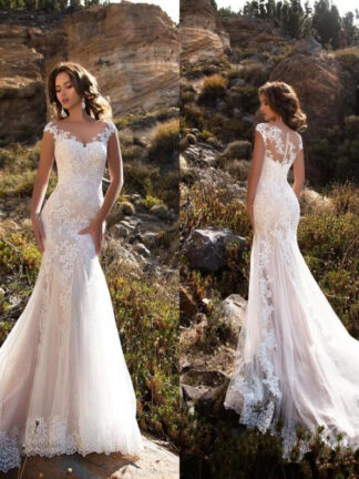 Купить Sleeveless dress Sheer Neck Appliqued Lace Wedding Dresses Mermaid/Trumpet Train Illusion bridal gown White