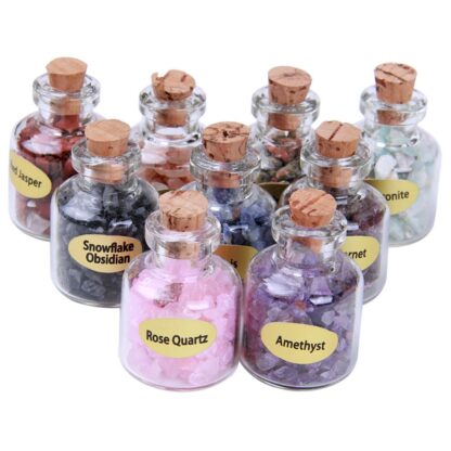 Купить Natural Semiprecious Crystal Mini Stones Bottles Healing Mini Tumbled Stones Reiki Wicca Chips with Box 9 Bottle/Box DEC561