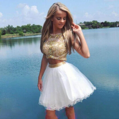 Купить Fashion White and Gold Beaded Two Pieces Short Homecoming Dress A-Line Sweet 15 Graduation Cocktail Party Plus Size Custom Made