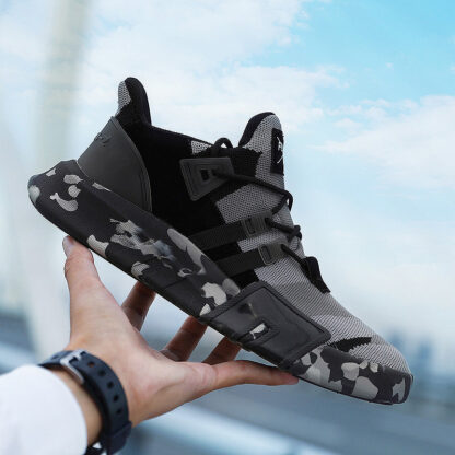 Купить Fashion Autumn Winter Men Shoes Comfortable Lightweight Male Boots New Style Youth Men zapatos de hombre Casual Safety Shoes