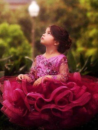 Купить 2020 New Lace Tulle Cupcake Flower Girls Dresses with Long Sleeve High Neck Crystal Sash Little Birthday Party Gown Lace Top Formal Wear