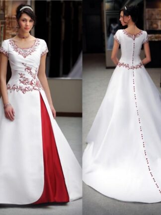 Купить Vintage White and Red Wedding Dresses Classic Short Sleeve Scoop Neck Beaded Embriodery A Line Satin Bridal Gowns Custom Made