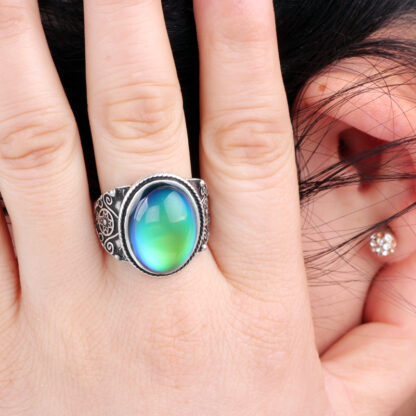 Купить Handmade Antique Silver Plated Alloy Color Change Solitaire Mood Stone Ring MJ-RS004