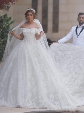 Купить Elegant Cap Sleeve A-line Saudi Arabic Wedding Dresses 2019 Lace up Back Appliques Plus Size Bridal Wedding Gowns Vestido De Noiva