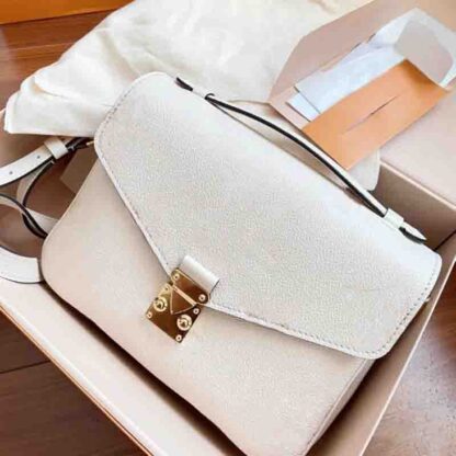 Купить Women Luxurys Messenger Bags Designers Shoulder Bag Fashion Crossbody Pouch Casual Lady Handbag Purses