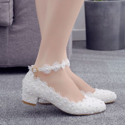 Купить Round toe one line wristband women's shoes white lace Bridesmaid square heels