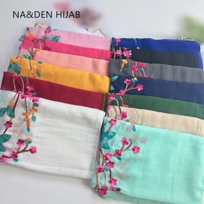 Купить Scarves High Quality Plain Solid Embroidered Scarf Muslim Women Hijabs Wraps Fashion Bandana Shawls Head 10pcs/lot Fast