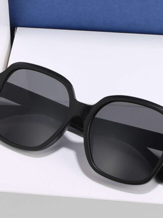 Купить 2021 new Korean Sunglass online red street shooting round fashion large frame sunglass star Sunglass