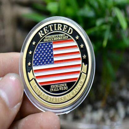 Купить 5PCS Non Magnetic Crafts US Army Military Coin United Sates Air Force Retired Gold Plated Challenge Badge With Capsule