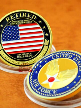 Купить Non Magnetic Crafts US Army Military Coin United Sates Air Force Retired Gold Plated Challenge Badge With Capsule