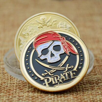 Купить Non Magnetic Challenge Badge Craft Skull Pirate Ship Gold Plated Treasure Coin Lion of The Sea Running Wild Collectible Vaule Medal