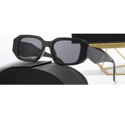 Купить Fashion Sunglasses For Man Woman Unisex Designer Goggle Beach Sun Glasses Retro Small Frame Luxury Design UV400 Black-Black Buffalo Horn Eyeglasses 2660 With Box