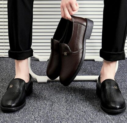 Купить 2022 Formal Shoes Business-Dress Oxfords Patent Lace Bullock Men
