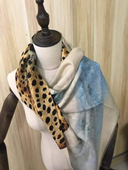 Купить Scarves 2021 Arrival Autumn Winter Brand Leopard 140*140 Cm Colorful Scarf 70% Cashmere 30% Silk Wrap For Women Lady Girl