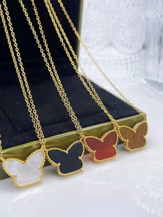 Купить Elegant Necklace Fashion Necklaces Butterfly pendant Gift Wedding for Woman Jewelry Top Quality 18 Color Box need extra cost