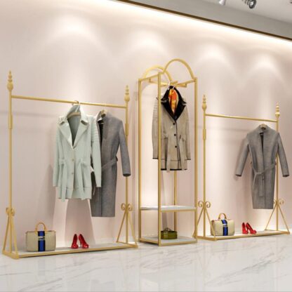 Купить Clothing rack Commercial Furniture simple men's and women's store cloth display racks window gold iron floor clothes shelf can be customized