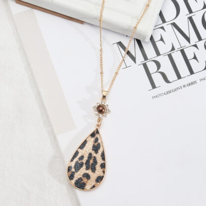 Купить Creative European and American Popular Jewelry Tear Drop Leather Pendant Necklace