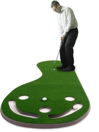 Купить For Sale Kidney-Shaped Rubber Mini Golf Putting Green Practice Equipment Swing Training Hitting Aids Mat Indoor