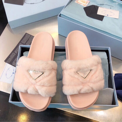 Купить Designer Luxury Milano Women lambswool Platform Heel Slipper Plush Woolen Sliders Winter Summer Vintage Sandal Fashion Scuffs Slippers