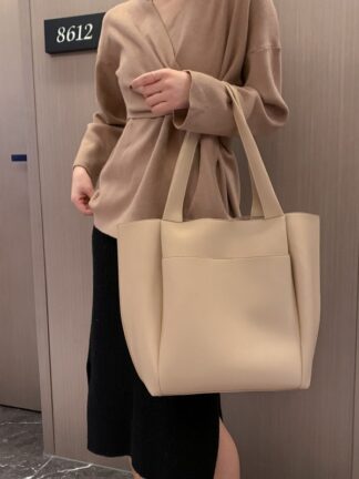 Купить Tot women's bag fashion large capacity new simple atmosphere solid color armpit one shoulder handbag