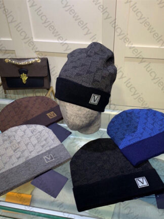 Купить Knitted Hat Beanie Cap Designer Skull Caps for Man Woman Winter Hats 5 Color Top Quality