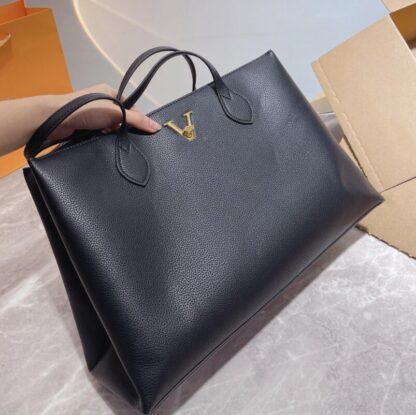 Купить Oversize Women Handbags Purses Designers Luxurys Shopping Bag High Quality Leather with Metal Letters Large Capacity Christmas Designer Bags