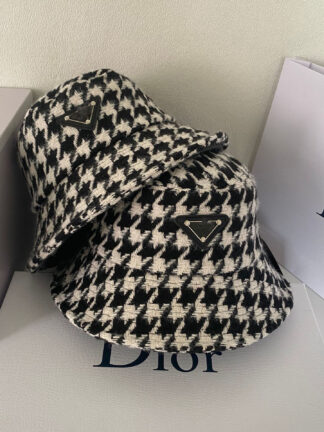 Купить Cloches Womens Autumn and Winter Korean Style Fashionable Casual All-Matching Flat Bucket Hat Japanese Ins Fresh Houndstooth Pattern