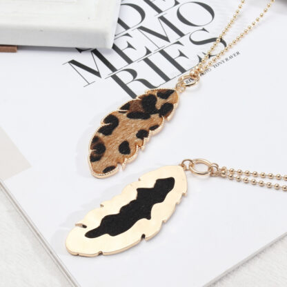 Купить Leopard Print Leather Leaf Pendant Necklace Long Chain Sweater Necklaces