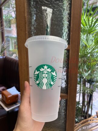 Купить 24oz Tumblers Plastic Drinking Juice With Lip And Straw Magic Coffee Mug Costom Starbucks plastic Transparent Color changing mugs 50pcs DHL
