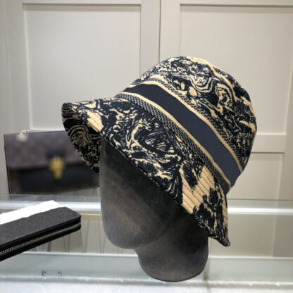 Купить The New Street Trend Bucket Hat Leisure Time Luxurys High Quality Personality Designers Caps Hats Mens Letter Printed Sunhat Women