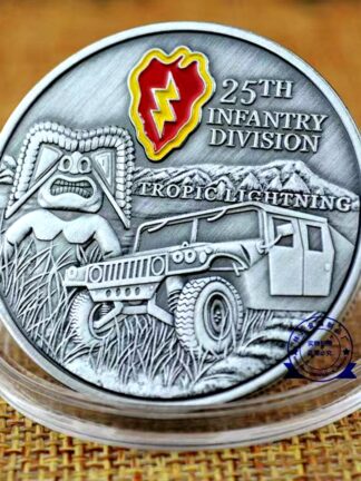 Купить 50pcs Non Magnetic Military Craft Badge This We'll Defen 25th Infantry Division Tropic Lighttning Bronze Plated Challenge Coin