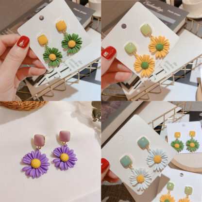 Купить Cute Women New Fancy Alloy Flower Hoop Earrings 3 Colors Korean Style Silver Post Earring Jewelry