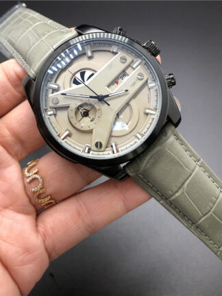 Купить Hot Selling Men's Watches Luxury Gold Silver Leather Strap Fashion Designer Watch Sports Quartz Analog Clock Relogio Masculino