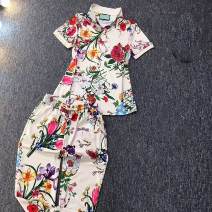 Купить Women Tracksuits Summer T Shirts Long Pants Suits With Flowers Pattern Fashion Tracksuit Two Pieces Sets Design Clothing